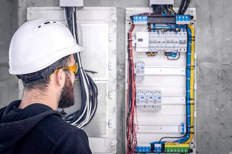 Przyłącza elektryczne